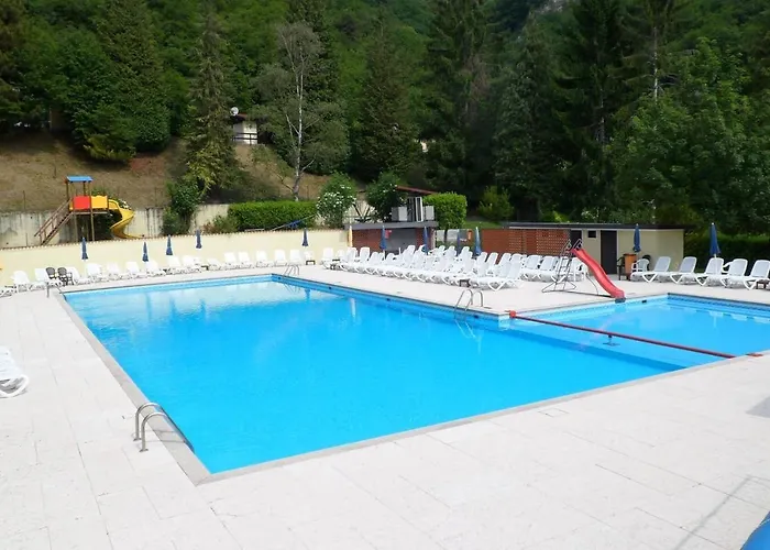 Inviting 2-Bed House In Tignale